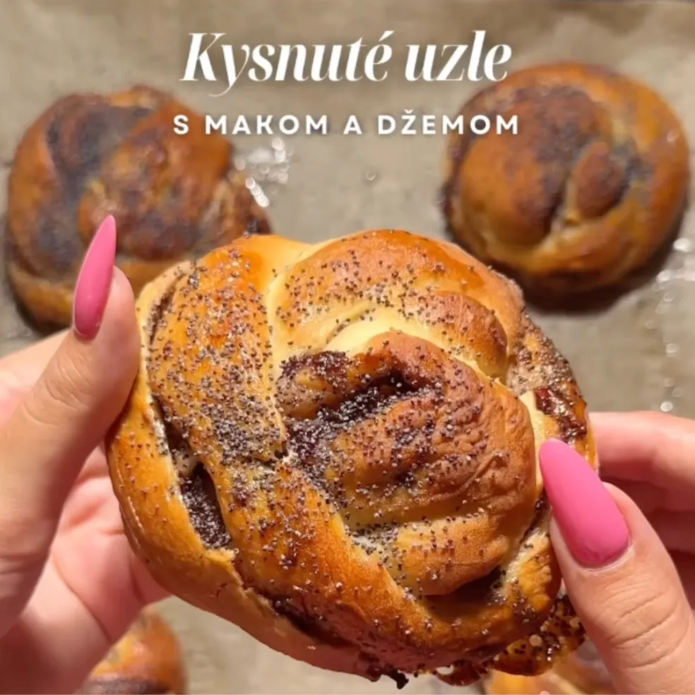 kysnuté koláče s makom