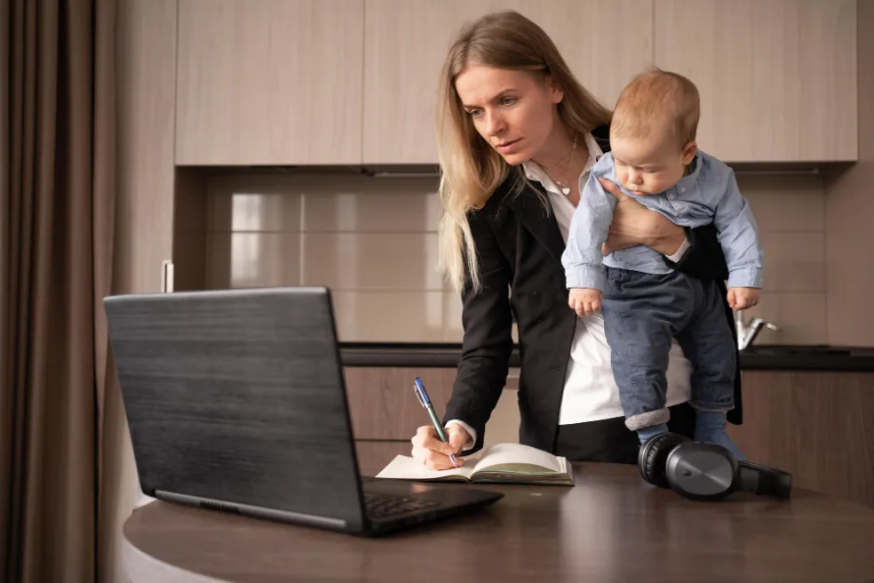 materstvo a kariéra