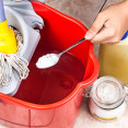 Pozor, nebezpečenstvo! Ktoré čistiace prostriedky nikdy nemiešať?