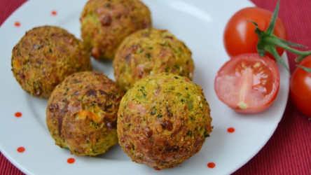 Chrumkavé brokolicovo-batatové fašírky pre malých nezbedníkov