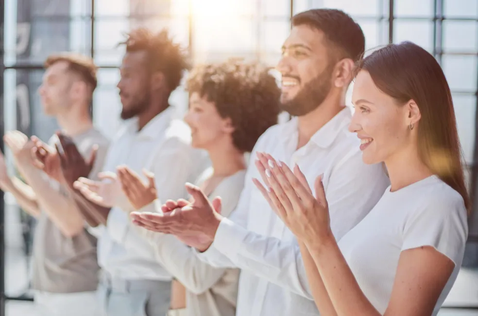 vplyv komplimentov na mozog