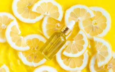 Ako vybrať kyselinu do skincare rutiny podľa typu pleti? Poradíme ti!