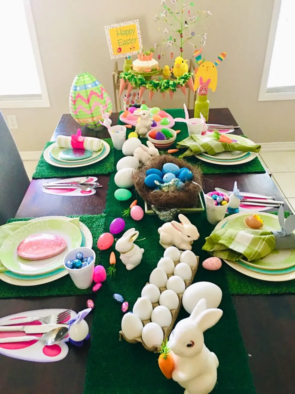 veľkonočný stôl dekorácie