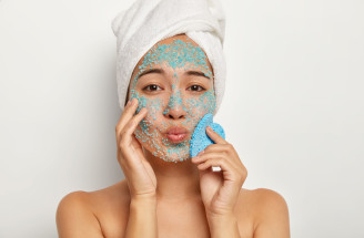 7 mýtov o peelingoch a exfoliácii pleti: Keď im prestaneš veriť, pleť sa ti poďakuje