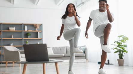 4-minútový TABATA tréning pre každého: Zbav sa tukov aj ty!