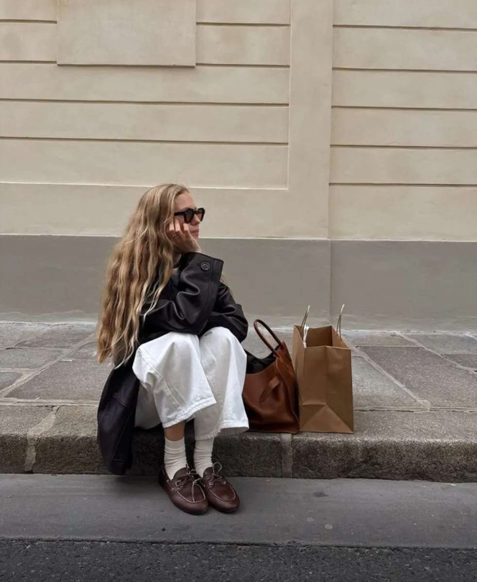 derby topánky do práce outfit