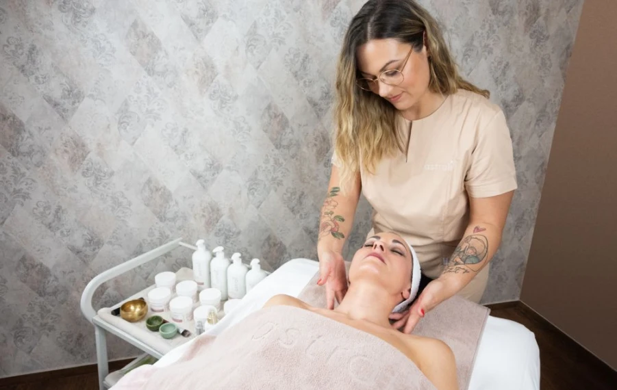 Značka ASTRALI vstupuje do kozmetických salónov