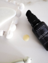 TEST: Rozjasňujúce pleťové sérum VAANOK