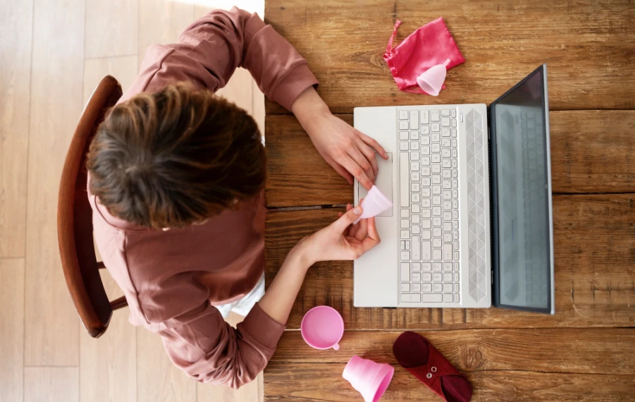 menštruačný cyklus ženy vysvetlený pre mužov