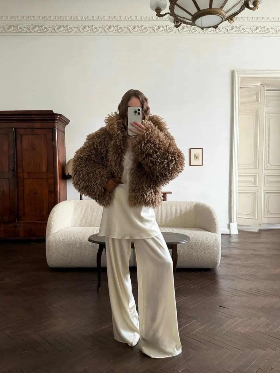 minimalistický šatník