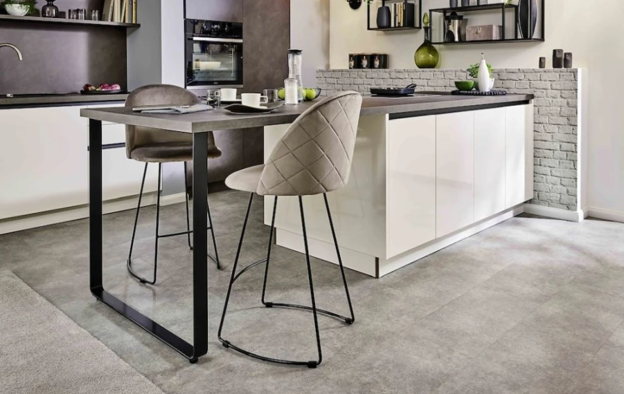 jedálenský kút v kuchyni lavica stôl ostrovček riešenie