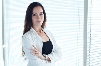 Sú biele zuby len marketing? Zubná lekárka Andrea Hrubá odhaľuje pravdu nielen o bielení zubov