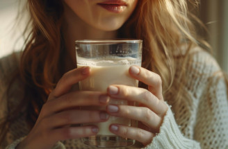 Zabudnite na sušienky: 3 kefírové nápoje, ktoré vás zbavia večerných chutí na sladké