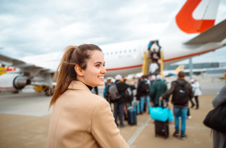 TOTO sú najtrápnejšie veci, ktoré robia cestujúci v lietadle a robíš ich aj ty!
