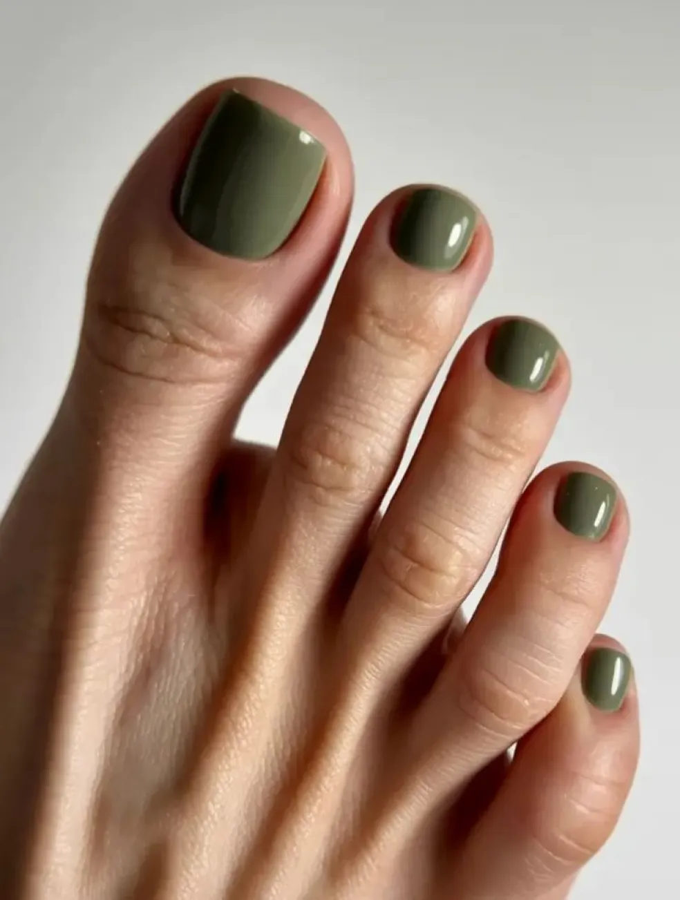 ako predĺžiť výdrž pedikúry