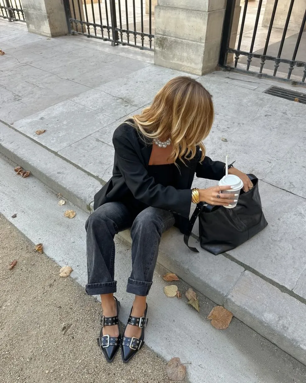 baleríny s prackami