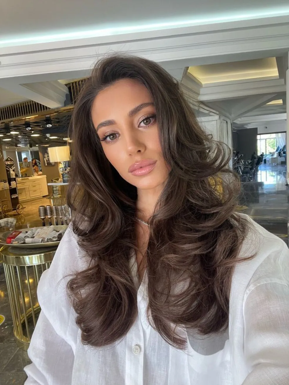 ako dosiahnut prirodzený objem vlasov