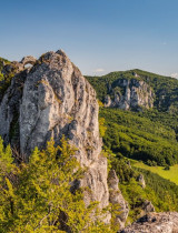 Objavte krásy Považia: 5 jarných túr pre začiatočníkov