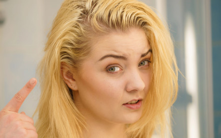 prečo sa vlasy mastia rýchlejšie v teple