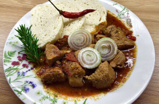 Morčací guláš: Oveľa rýchlejší, ale rovnako sýty a chuťovo poctivý