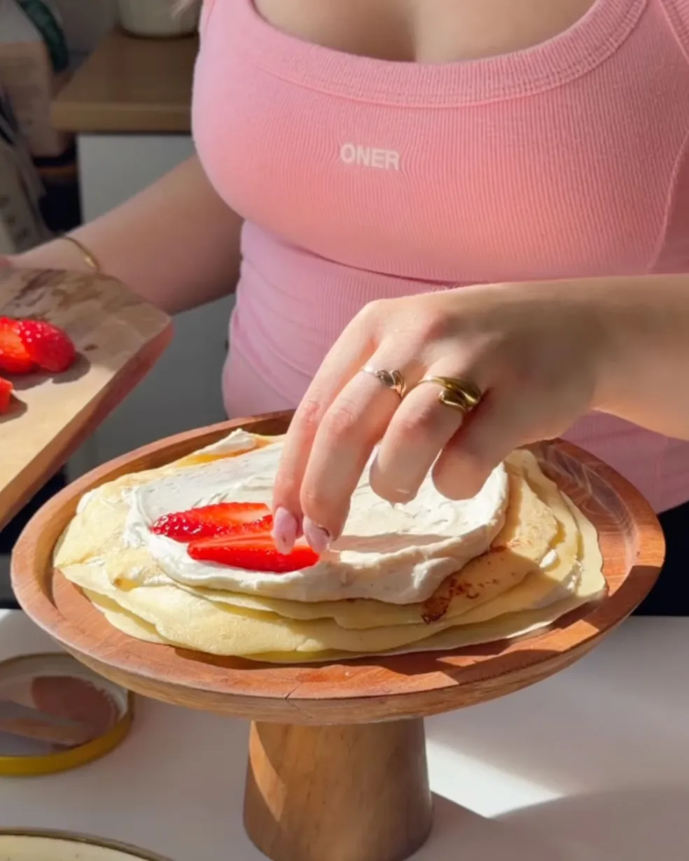 palacinková torta s tvarohom
