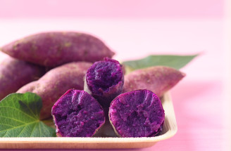 Čo je ube? Fialová hľuza, ktorá ovládla moderné dezerty