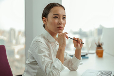 Inemuri: Japonský zvyk spať v práci, ktorý prekvapil svet