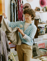 Thrifting ako profesionál: Ako nájsť kvalitné a nadčasové kúsky v second hande?