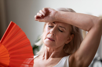 Hormonálne zmeny počas menopauzy: Tipy, ktoré vám pomôžu cítiť sa omnoho lepšie