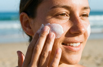 Môže opaľovací krém spôsobiť rakovinu? Čo hovoria vedecké dôkazy a prečo sa netreba báť SPF