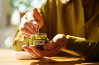National CBD Day: Čo je CBD, aké má účinky a čo o kanabidiole hovorí veda?