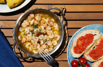 Tapas na letnú oslavu: 10 jednoduchých receptov na španielske chuťovky, ktoré zmiznú zo stola ako prvé