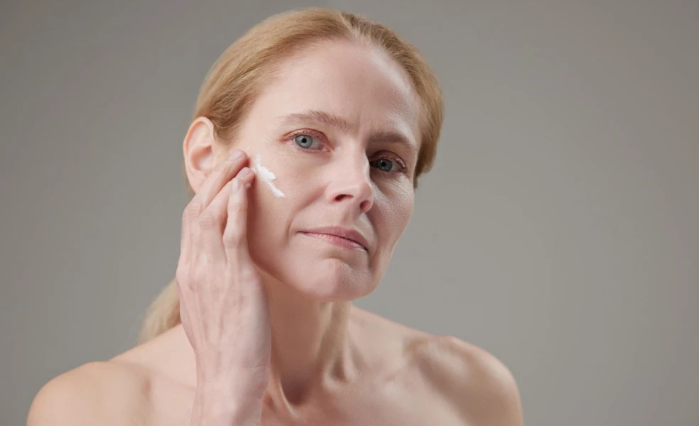 menopauzálna pleť so suchosťou a citlivosťou po 50-ke