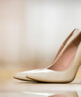 Svadobné lodičky bez utrpenia - ako skombinovať eleganciu, pohodlie a správnu výšku podpätku?