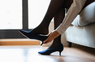 Kitten heels a T-strap: Trendy topánky na jeseň 2026, ktoré spájajú eleganciu a pohodlie