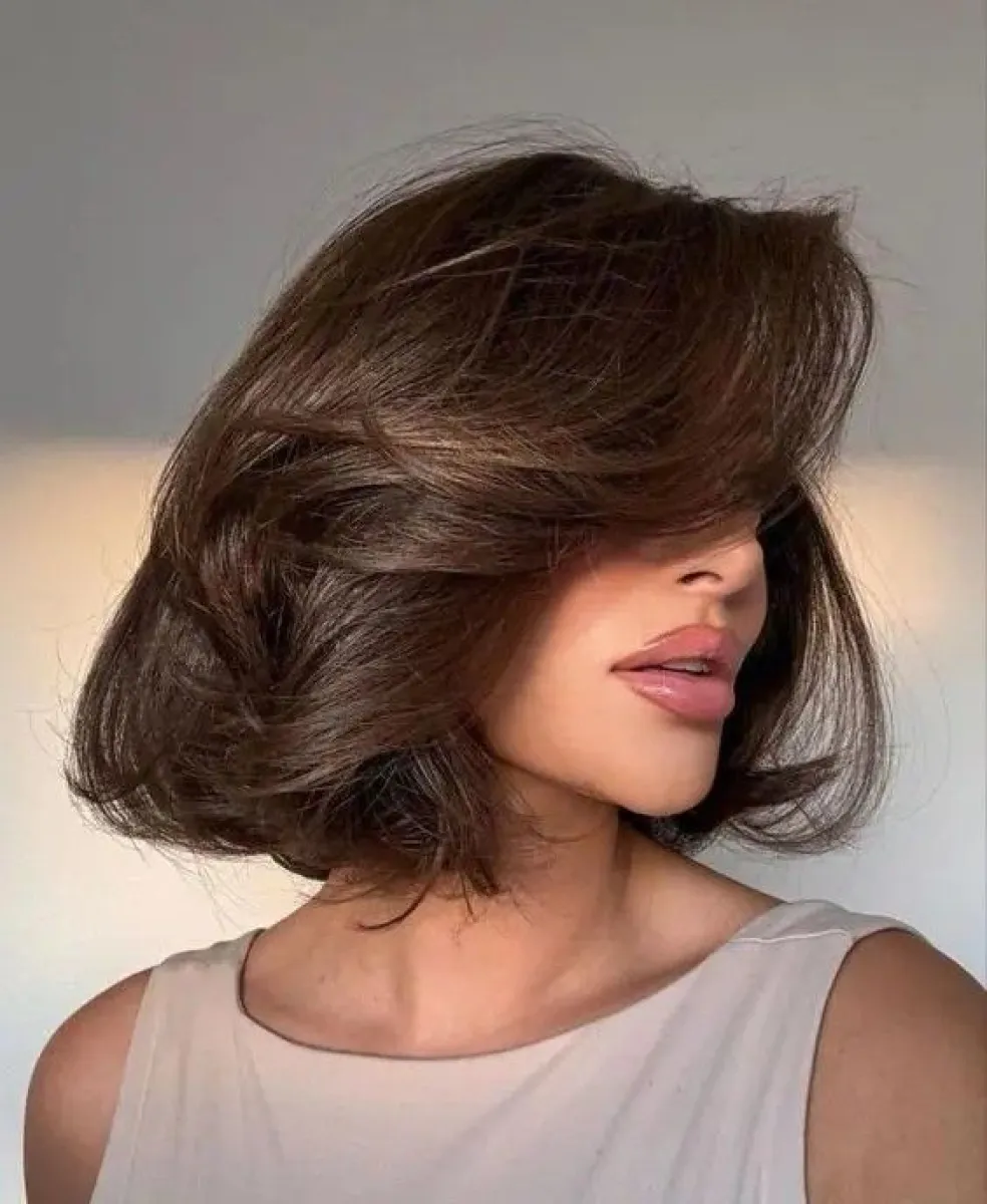 voluminous bob s curtain bangs a objemom pri temene