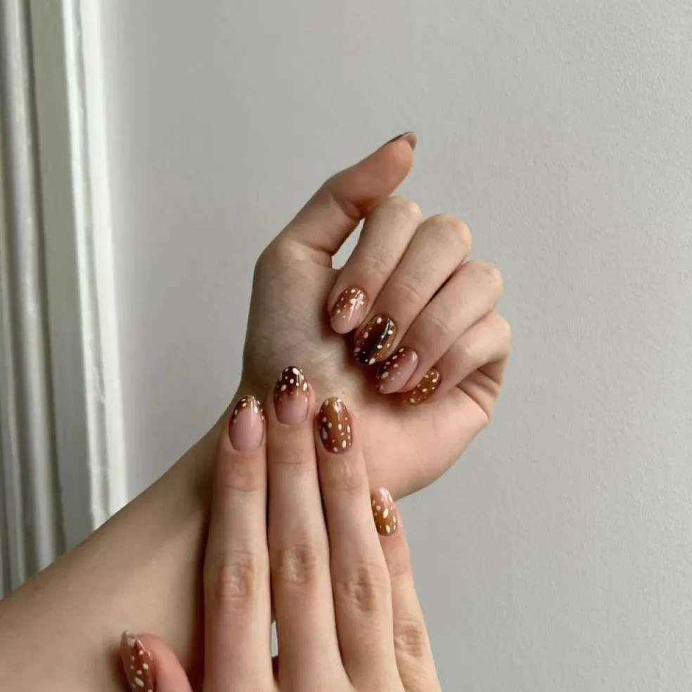 Bambi nails so zvieracím vzorom na jesennú manikúru