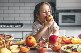 Keď chýbajú, je zle: Aké sú dôležité vitamíny a minerály pre deti?