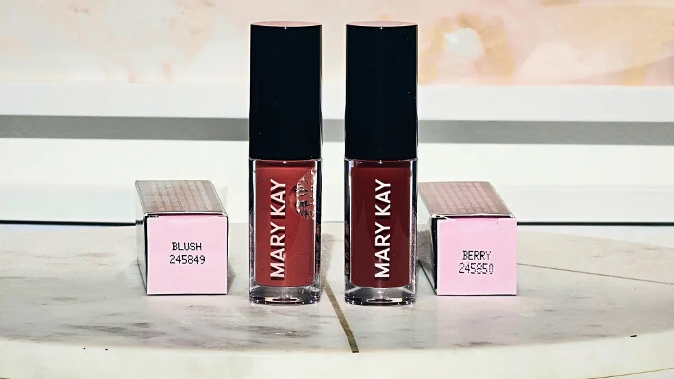 farebný olej na pery Mary Kay
