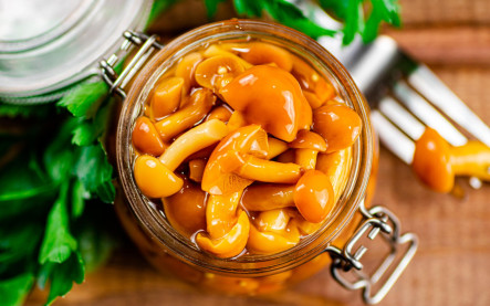Recept na zavárané rýdziky v sladko-kyslom náleve